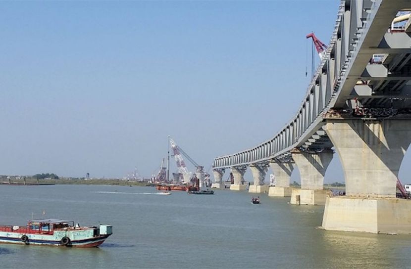 অনির্দিষ্টকালের জন্য ফেরি চলাচল বন্ধ