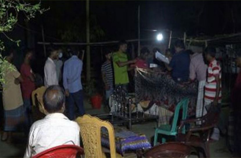 মদপানে অসুস্থ ৩ যুবকের মৃত্যু