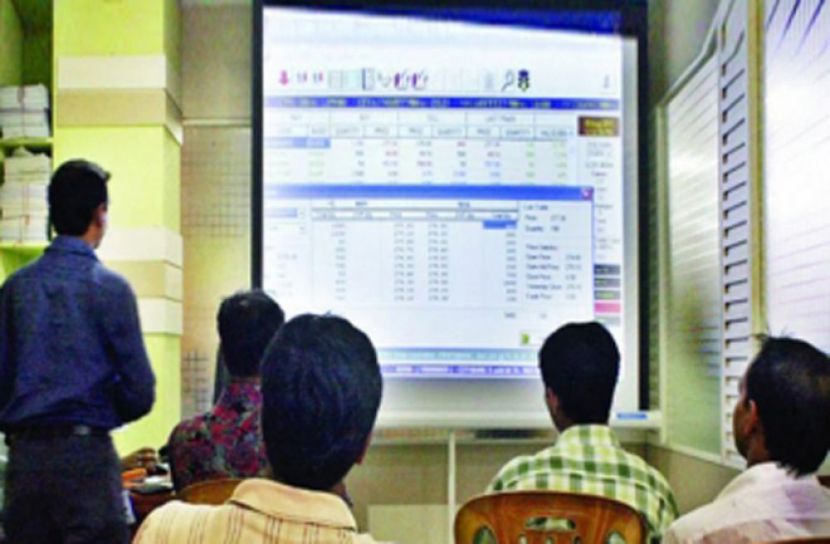 ঊর্ধ্বমুখী প্রবণতায় চলছে লেনদেন