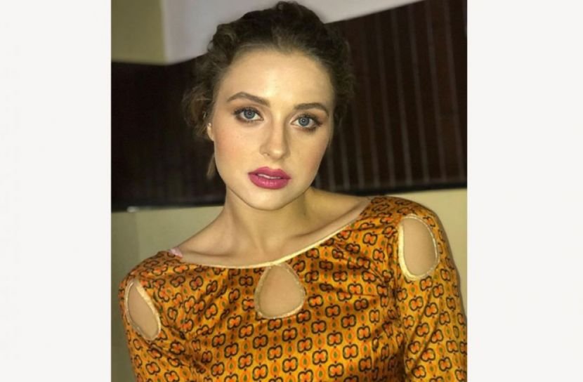 অভিনেত্রী আলেকজান্দ্রার লাশ উদ্ধার