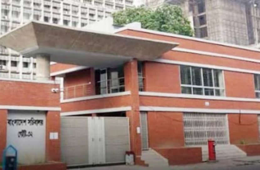 অ্যাডমিনিস্ট্রেটিভ অ্যাসোসিয়েশনের বিবৃতির সঙ্গে সচিবদের দ্বিমত