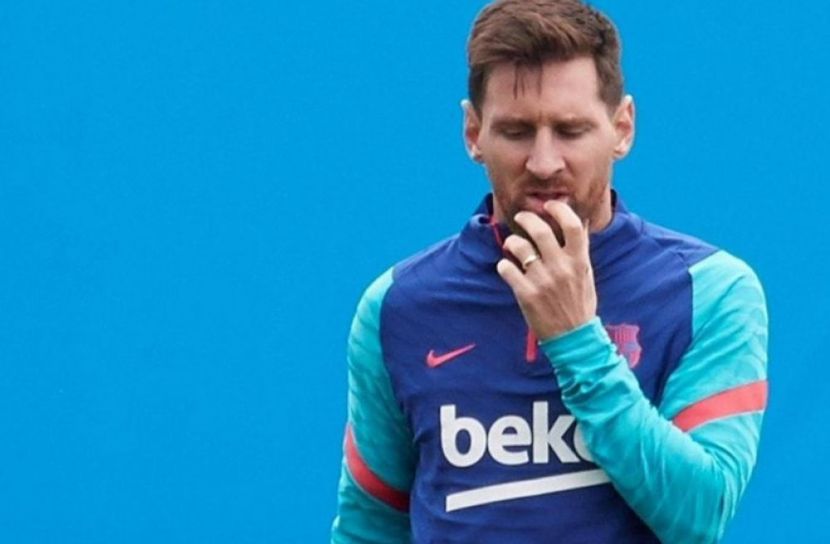 বুড়োদের লিগে খেলবেন মেসি!