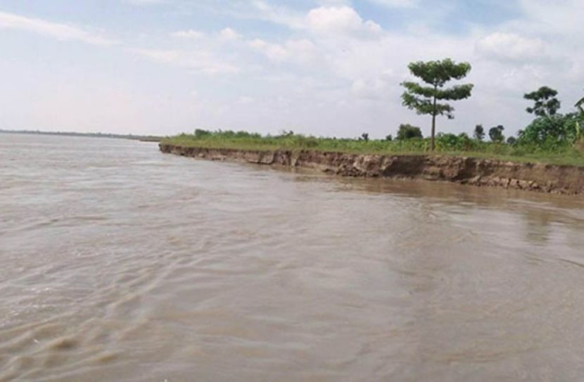পদ্মার পানি কমছে