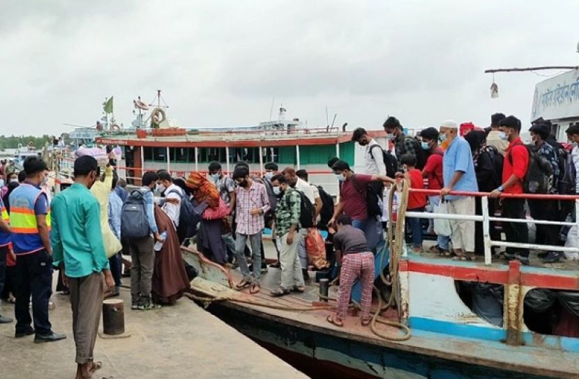 লঞ্চের ধাক্কায় কর্মচারী নিহত