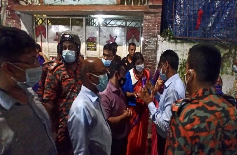 কুলুটৌলার ঝুঁকিপূর্ণ ভবন ভাঙার কার্যক্রম শুরু
