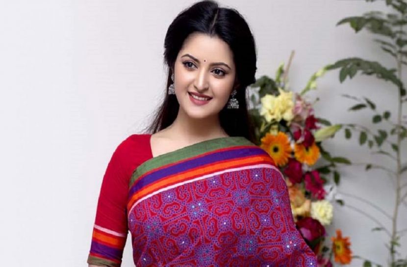 পরীমনিকে রিমান্ডে নেয়ার বৈধতা চ্যালেঞ্জ
