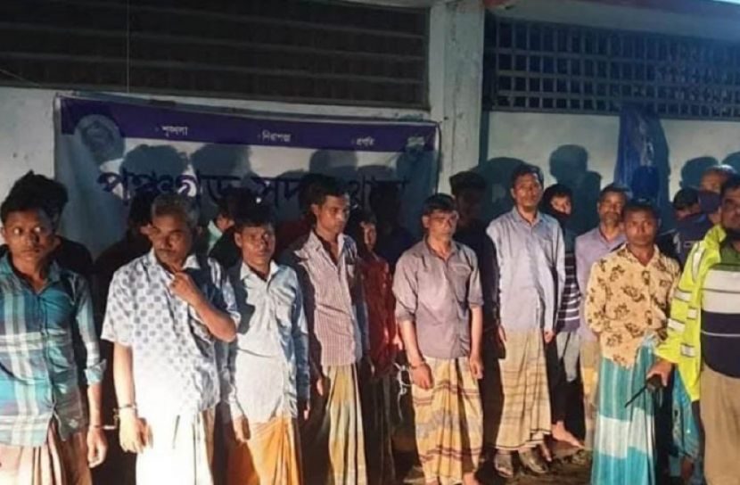 পঞ্চগড়ে  ১৫ জুয়াড়িকে আটক