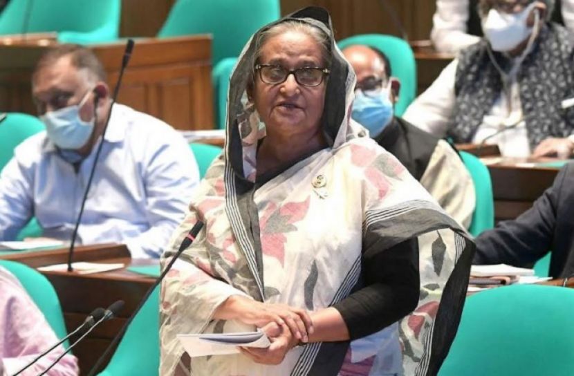 জিয়ার চেয়ে একধাপ এগিয়ে খালেদা : প্রধানমন্ত্রী