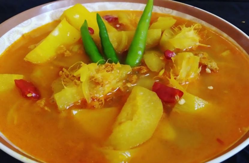 আমড়ার পাতলা ঝোল