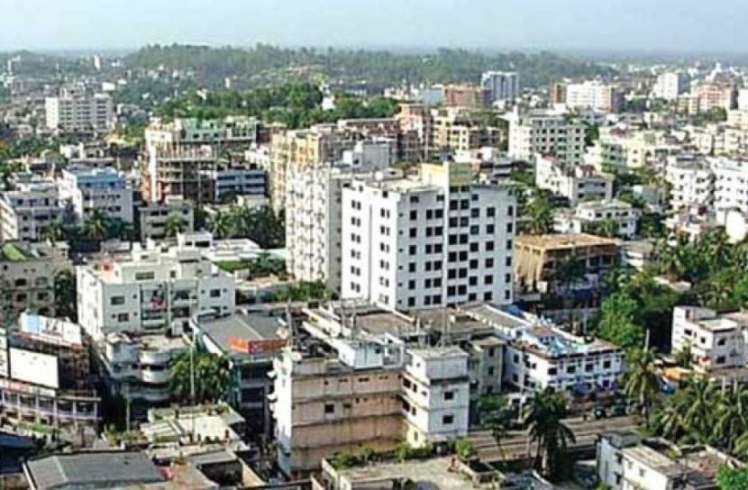আশা-নিরাশার ঢাকা শহর