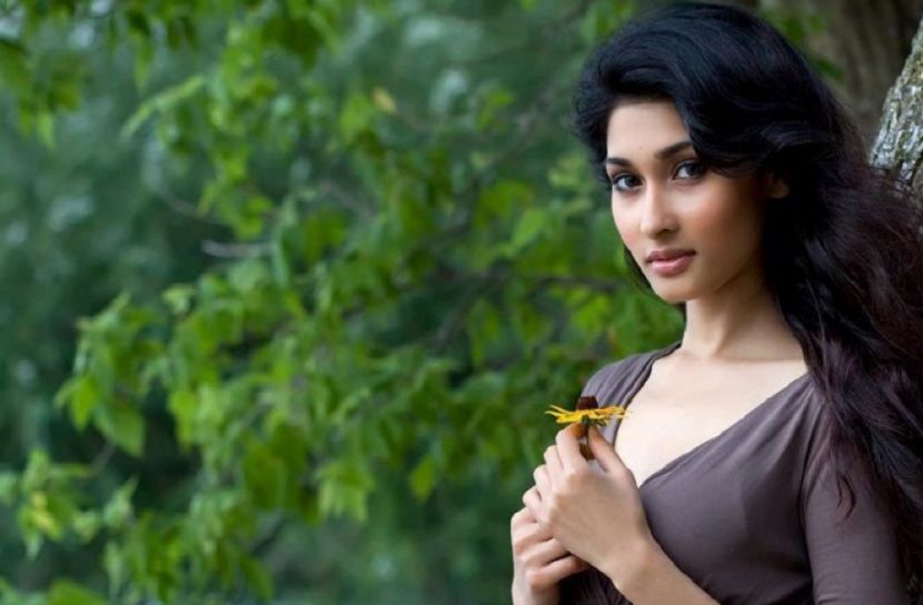 তোমাকে দেখার জন্য আর তর সইছে না স্বামী
