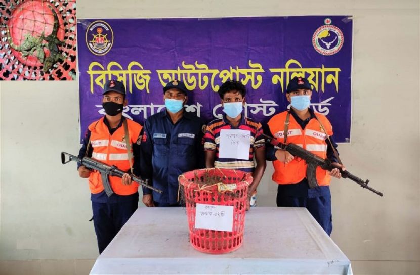 খুলনায় বিরল প্রজাতির ০২ টি তক্ষক উদ্ধার 