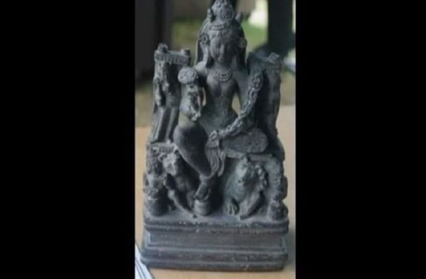 কাশ্মিরে ১২শ বছরের পুরনো মূর্তি উদ্ধার