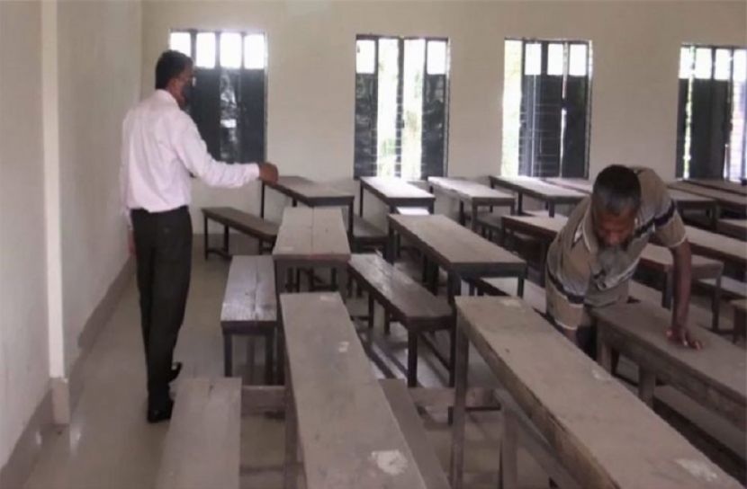 শিক্ষার্থীদের বরণে প্রস্তুত স্কুল-কলেজ