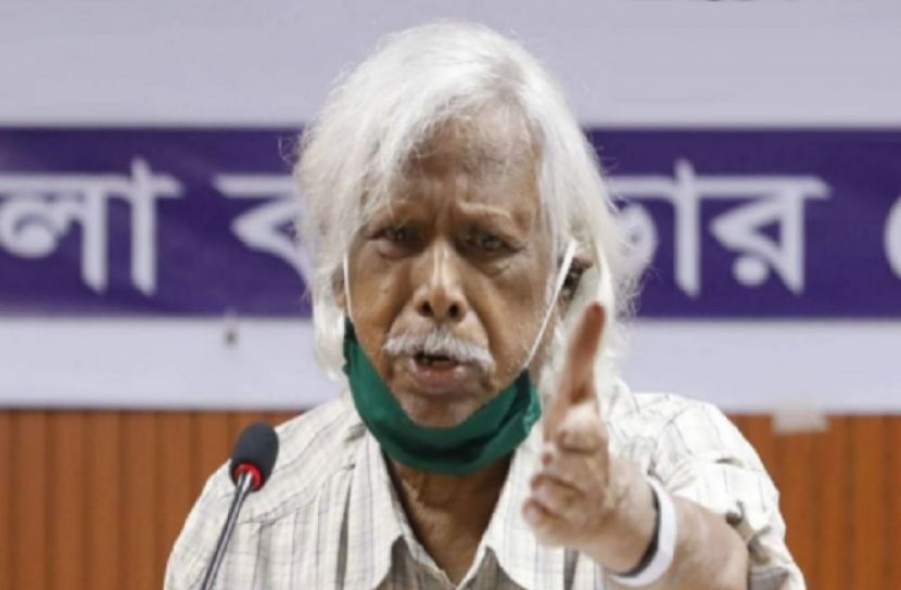 চাকর-বাকরের কাছে ক্ষমা চাইছি