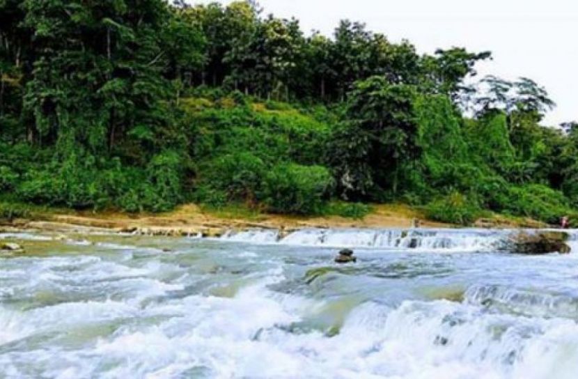 থানচিতে স্রোতে ভেসে পর্যটক নিখোঁজ