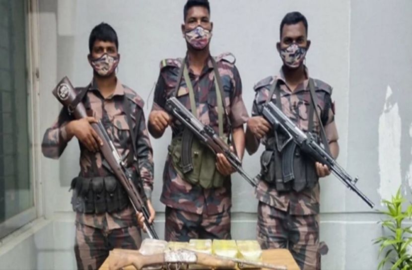 ‘বন্দুকযুদ্ধে’ দুই ইয়াবা ব্যবসায়ী নিহত