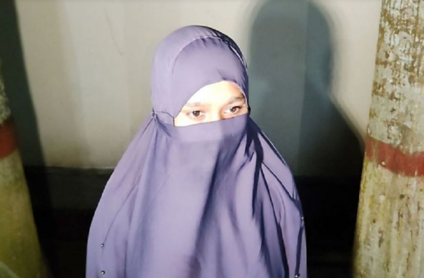 ভাতিজিকে যৌনপল্লিতে বিক্রি