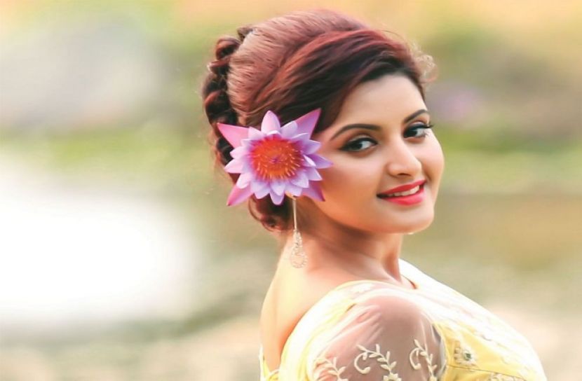 পরীমনি