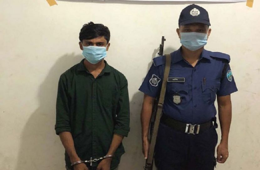 ইয়াবাসহ রোহিঙ্গা যুবক আটক