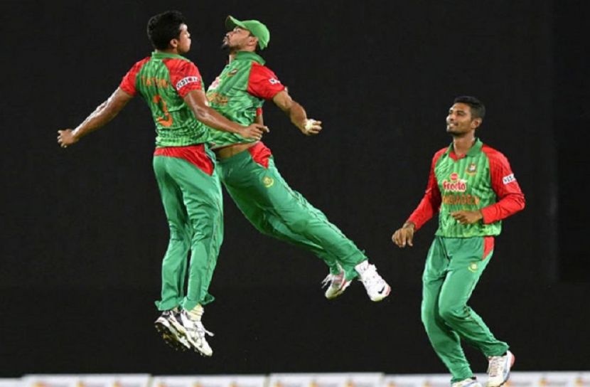 তাসকিনকে দীক্ষা দিলেন মাশরাফি