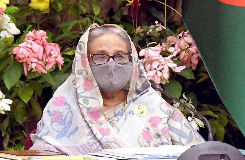 প্রকল্পে গাফিলতির শাস্তি অবসরে গেলেও