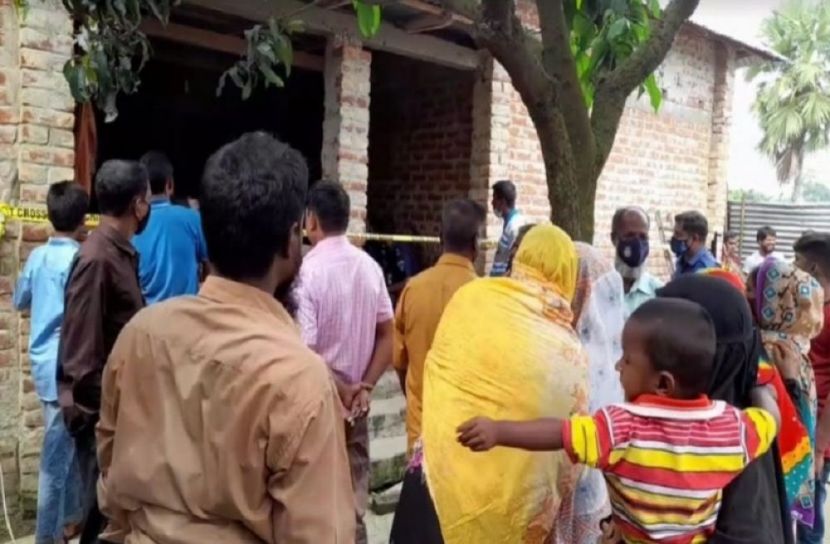 স্ত্রীকে হত্যা করে থানায় স্বামীর আত্মসমর্পণ