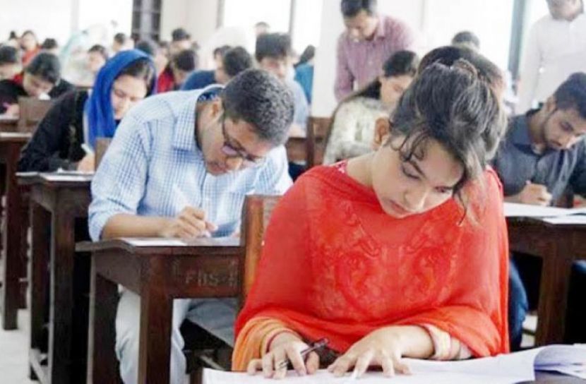 গুচ্ছভর্তি পরীক্ষার প্রবেশপত্র ডাউনলোড চলছে