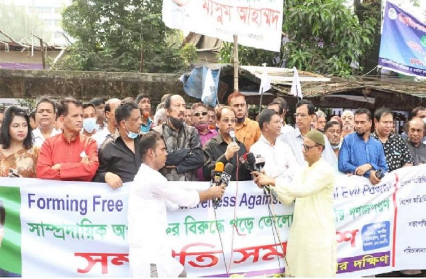 সাম্প্রদায়িক ষড়যন্ত্র রুখে দাঁড়াতে হবে 