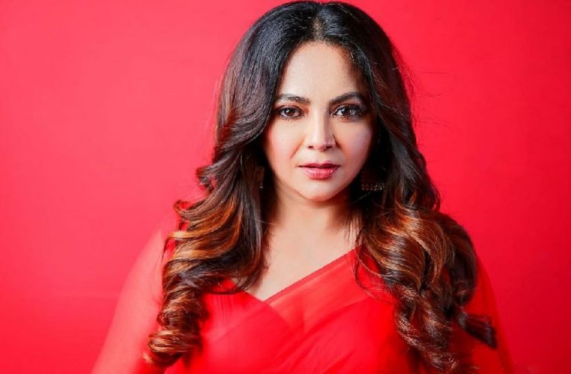 প্রয়াত বাবার সঙ্গে এখনও কথা বলেন শ্রীলেখা