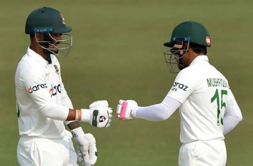 চট্টগ্রামে হাসলো মুশফিক-লিটনের ব্যাট