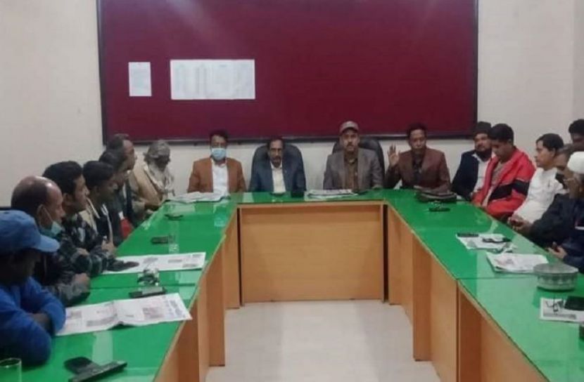 সাংবাদিকদের আন্দোলনের ৩য় দিনে জামালপুরে এসপি-ওসির প্রত্যাহার দাবি