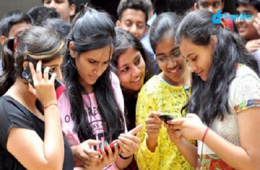 বেসরকারি স্কুলে ভর্তি, যেভাবে ফল দেখা যাবে