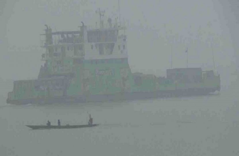 দৌলতদিয়া-পাটুরিয়া রুটে বন্ধ ফেরি চলাচল