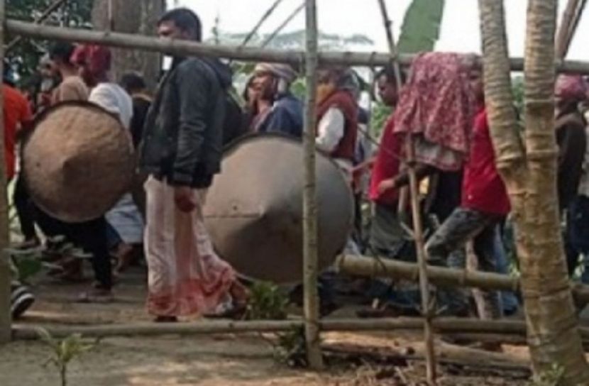 ইউপি নির্বাচন ঘিরে সংঘর্ষে আহত ৫০, লুটপাট-অগ্নিসংযোগ