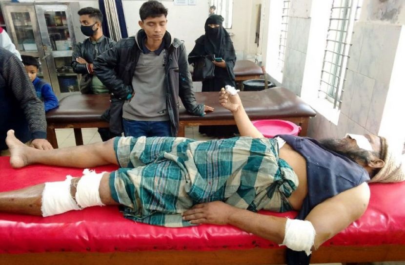 ঝালকাঠিতে হাতুরি পেটা করে ১০ লাখ টাকা ছিনতাই