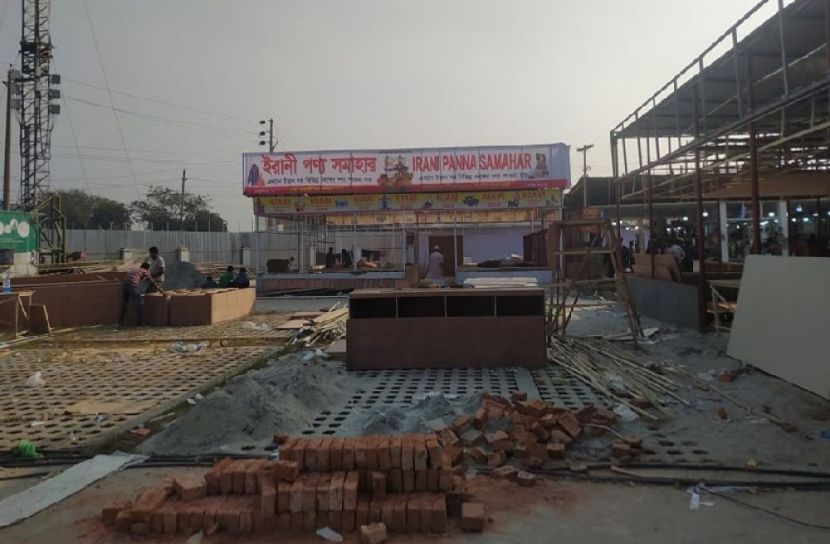 ৩০ শতাংশ স্টলের কাজ বাকি রেখে চলছে বাণিজ্য মেলা
