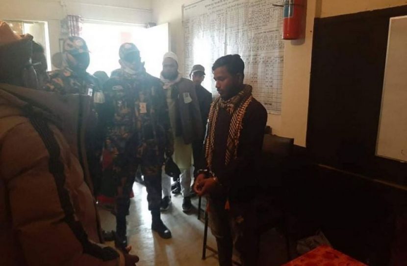 জাল ভোট দিতে গিয়ে ধরা: ৬ মাসের কারাদণ্ড