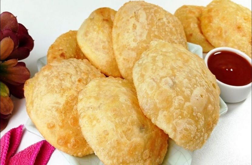 আলু পুরি