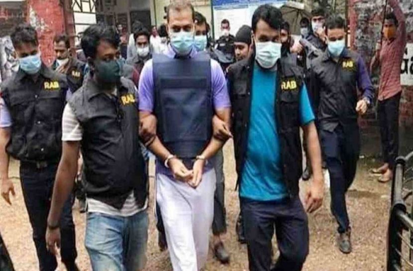 ওসি প্রদীপের জাতীয় পদক বাতিল চান রাষ্ট্রপক্ষ