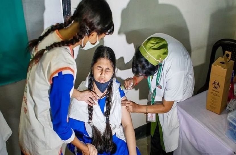 টিকা ছাড়া স্কুলে যাওয়া যাবে না