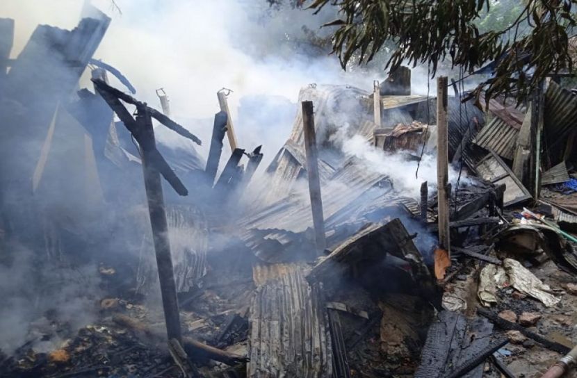 কোম্পানীগঞ্জে গ্যাস সিলিন্ডারের আগুনে পুড়ল বসতঘর