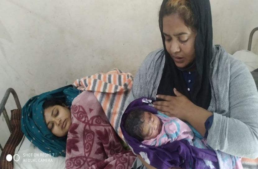 ফরিদপুরে নবজাতকের কপাল কেটে ফেলেছে নার্স