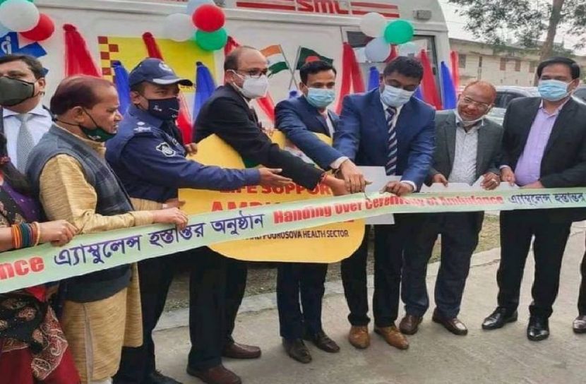 ভারত সরকারের এ্যাম্বুলেন্স উপহার পেলো পটুয়াখালী পৌরসভা