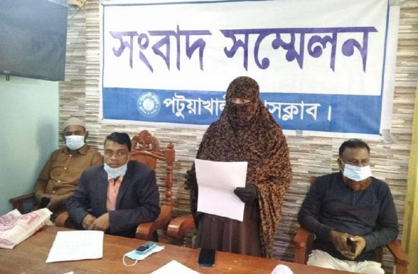 মুক্তিযোদ্ধা তালিকায় নাম অন্তর্ভুক্ত করতে টাকা নেয়ার অভিযোগ