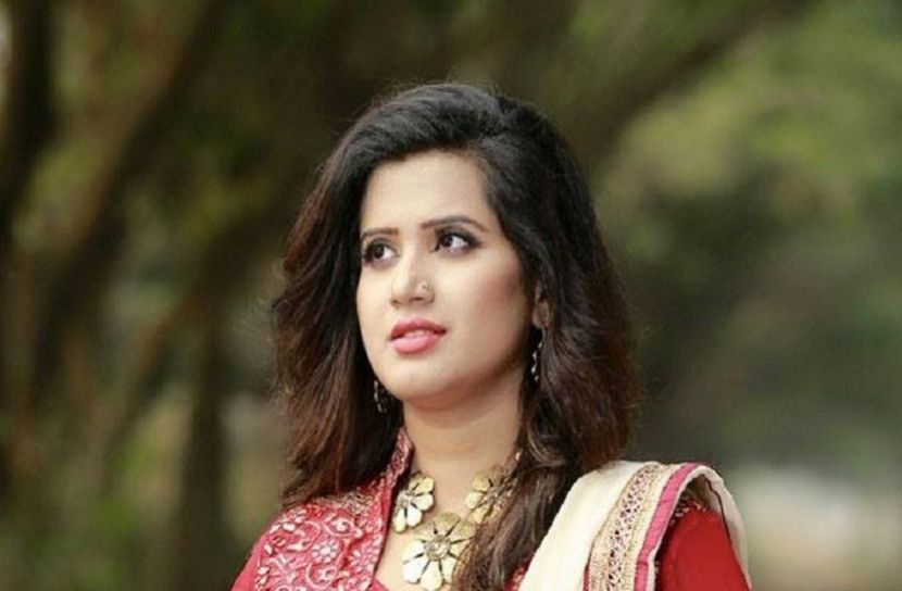 ছবি- কণ্ঠশিল্পী নাজমুন মুনিরা ন্যান্সি