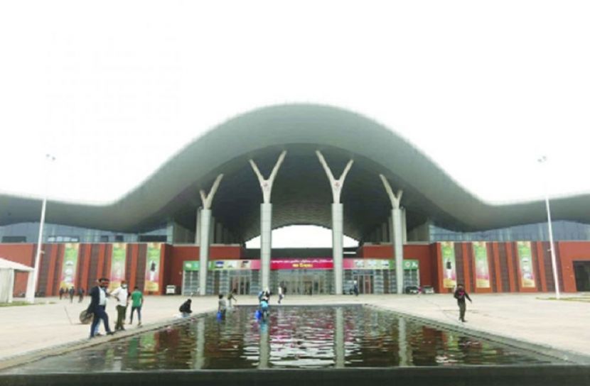 বিধিনিষেধেও চলবে বাণিজ্য মেলা