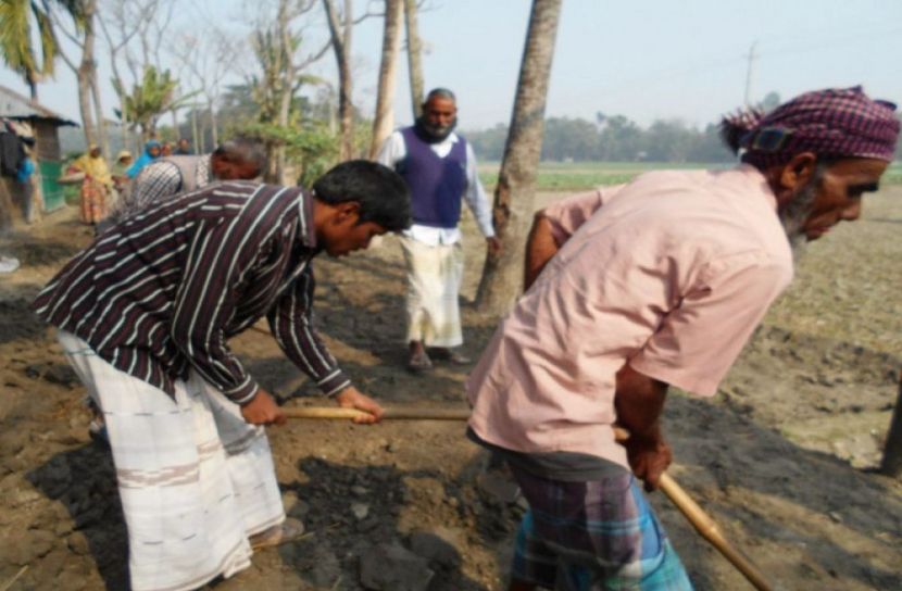 নীলফামারীতে সাড়ে ১৩ হাজার শ্রমিকের কর্মসংস্থান