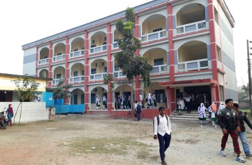 কামারপুকুর উচ্চ বিদ্যালয়ের সুনাম ক্ষুণ্ন করতে ষড়যন্ত্র