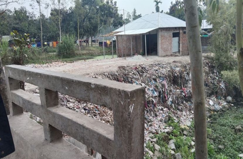 সৈয়দপুরে পাউবো’র জমি দখলের অভিযোগ